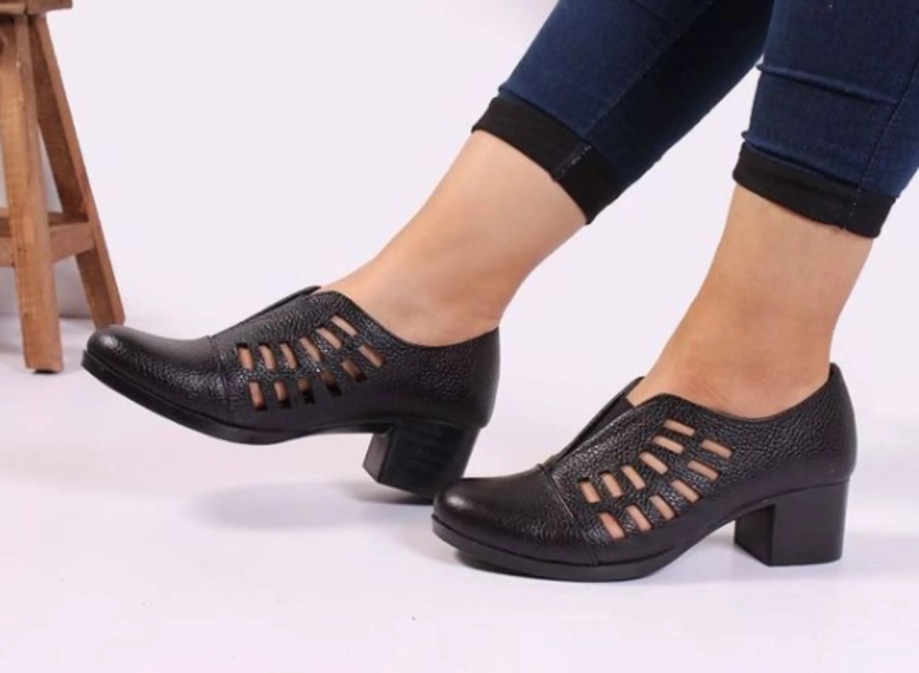 کفش زنانه مدل شبکه ای کفش زنانه مدل شبکه ای